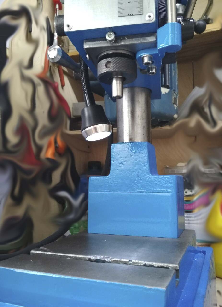 2М103п Загальний вигляд  сверлильного верстата